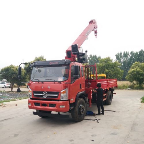 汽車(chē)隨車(chē)吊